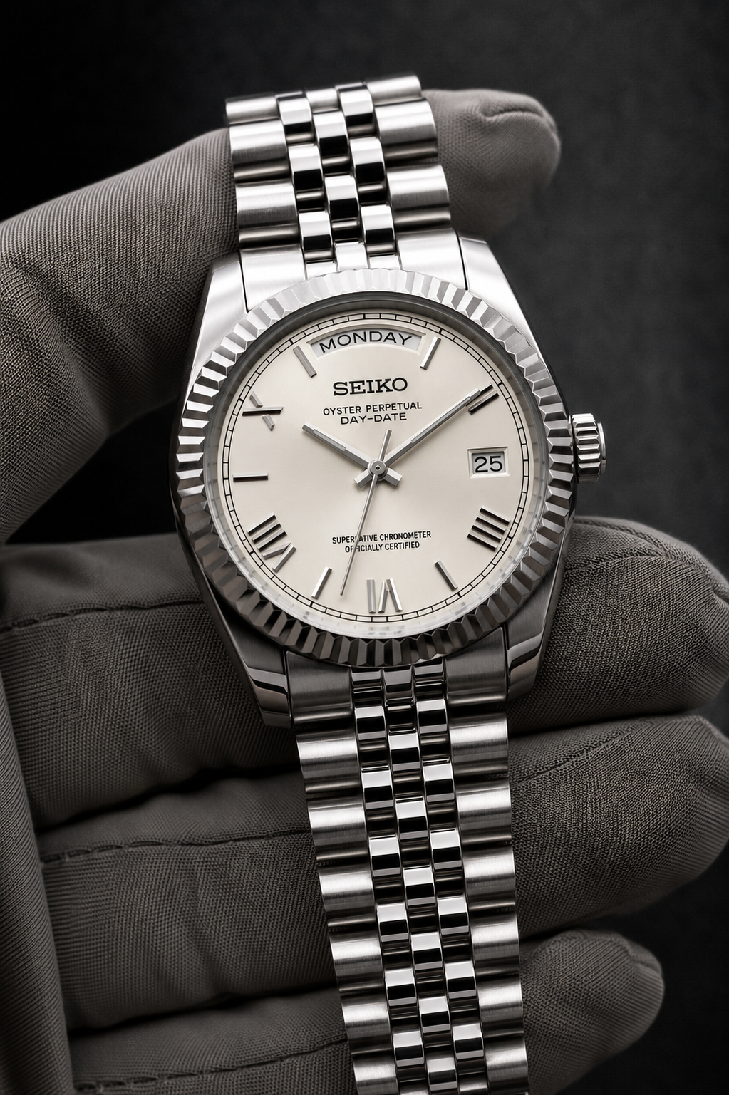 Day-Date Roman Dial Blanc