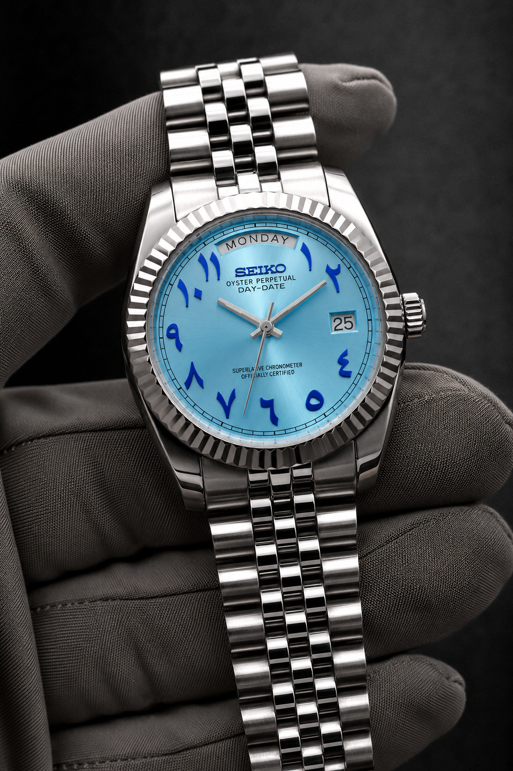 Day-Date Arabic Dial Bleu Clair Ton sur Ton